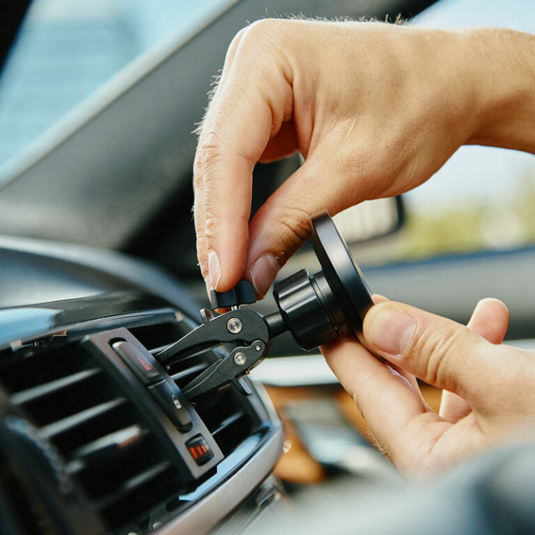 X1 WIRELESS MAGSAFE MOUNT